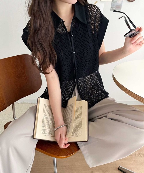 classicalelf(クラシカルエルフ)の「品の良さ漂う、大人カジュアル。クロシェ風レース素材衿付きフレンチスリーブシャツブラウス(シャツ/ブラウス・レディース・グリーン/アイボリー/ブラック・X-LARGE/SMALL/MEDIUM/LARGE)」の19枚目の写真