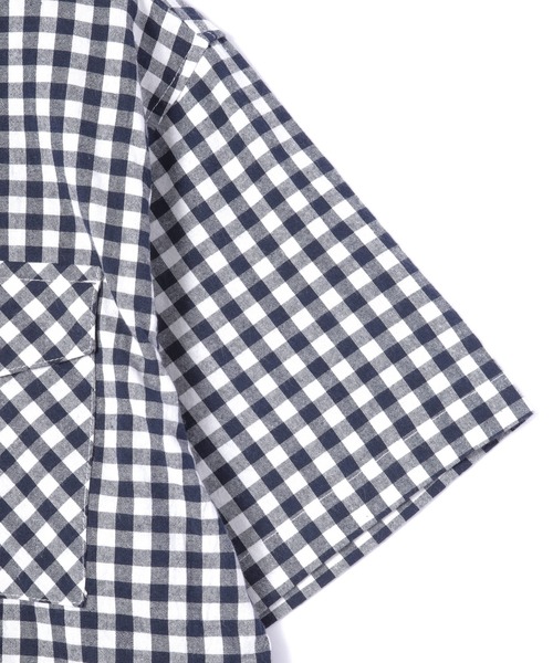 Noen(ノエン)の「ギンガムチェックシャツ(シャツ/ブラウス・メンズ・ブラウン/ネイビー/ライトブルー・MEDIUM/LARGE)」の14枚目の写真