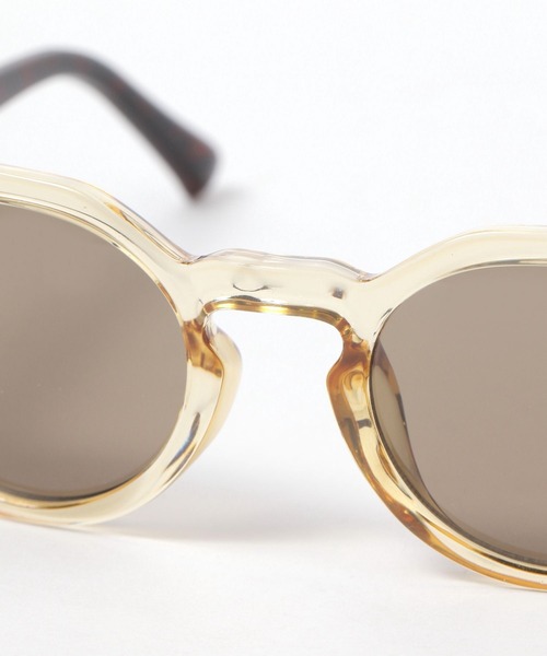 LAKOLE(ラコレ)の「ボールドラウンドサングラス / 253380(サングラス・レディース・イエロー/グレー・FREE)」の17枚目の写真