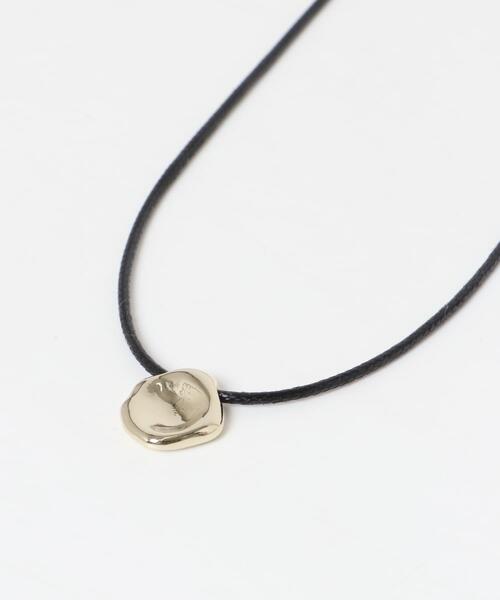 URBAN RESEARCH ROSSO WOMEN（アーバンリサーチ　ロッソ）の「メタルトップラリエット（ネックレス・レディース・ゴールド・FREE）」の5枚目の写真