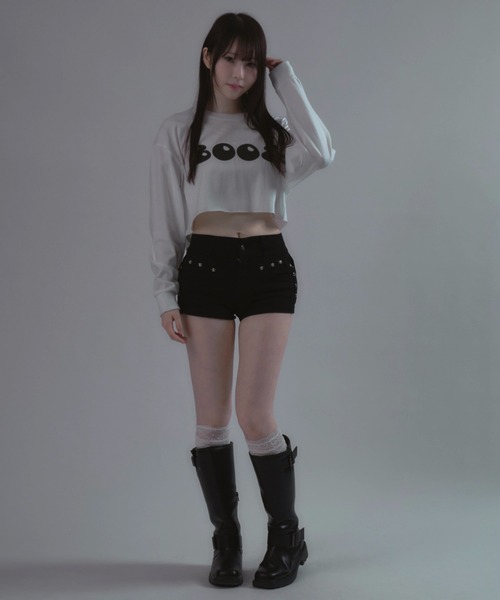 JilLA(ジルア)の「8008Number Long Sleeve T-shirt / 8008ナンバーロゴロングスリーブショート丈Tシャツ(Tシャツ/カットソー・レディース・ブラック/ホワイト・L/M/XL)」の9枚目の写真