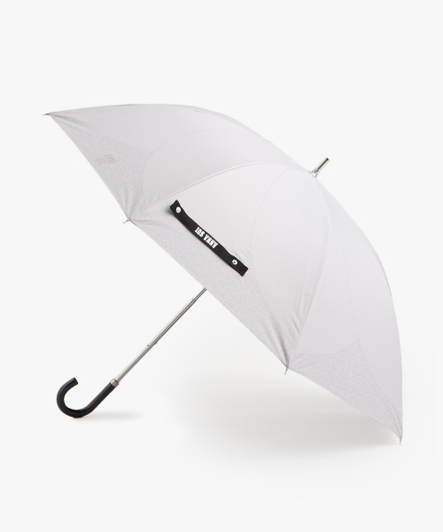 ANNA SUI（アナスイ）の「フラワー＆バタフライプリント晴雨兼用傘(1段スライドショート傘)（長傘・レディース・ブラック/ピンク/サックスブルー・FREE）」の3枚目の写真