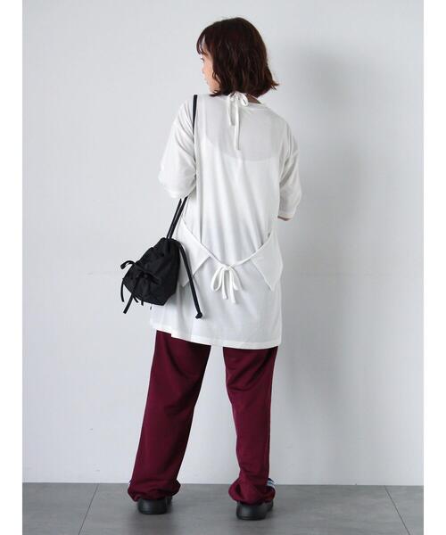 ehka sopo(エヘカソポ)の「サイドライントラックパンツ(その他パンツ・レディース・ネイビー/グリーン/ボルドー・F)」の15枚目の写真