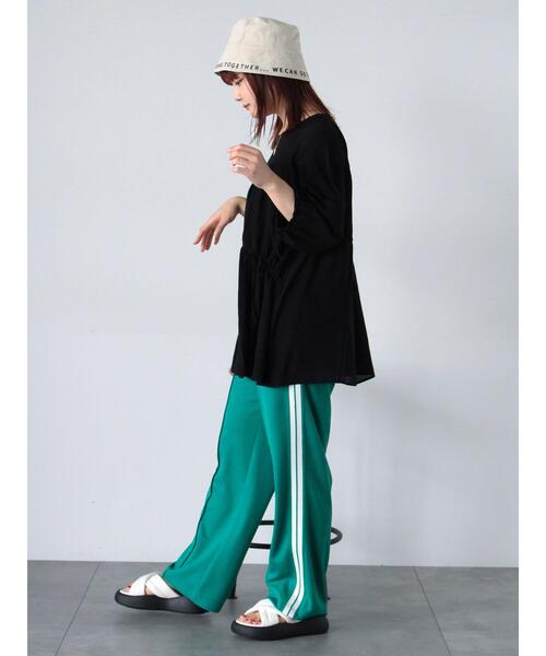 ehka sopo(エヘカソポ)の「サイドライントラックパンツ(その他パンツ・レディース・ネイビー/グリーン/ボルドー・F)」の21枚目の写真