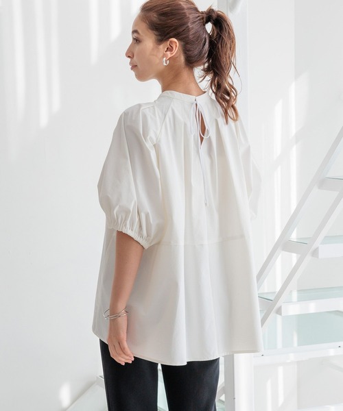 HEREIAM（ヘレイアム）の「【HEREIAM】接触冷感&イージーケア/COOLマテリアルブラウス（シャツ/ブラウス・レディース・ホワイト/ベージュ/ブラック・FREE）」の7枚目の写真