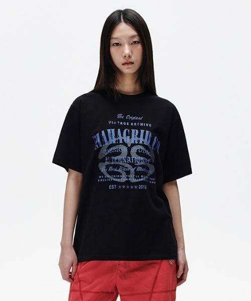 MAHAGRID(マハグリッド)の「『mahagrid/マハグリッド』 ARCHIVE LOGO TEE /アーカイブロゴ 半袖Tシャツ(Tシャツ/カットソー・メンズ・ホワイト/ネイビー/ブラック・M/L)」の4枚目の写真