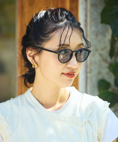 IZIPIZI（イジピジ）の「IZIPIZI/イジピジ SUN LIGHT COLOR #D ファッション用グラス（サングラス・メンズ・ブラック/その他16/ベージュ/ブラウン・ONE SIZE）」の14枚目の写真