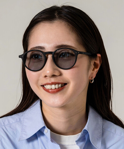 IZIPIZI（イジピジ）の「IZIPIZI/イジピジ SUN LIGHT COLOR #D ファッション用グラス（サングラス・メンズ・ブラック/その他16/ベージュ/ブラウン・ONE SIZE）」の15枚目の写真