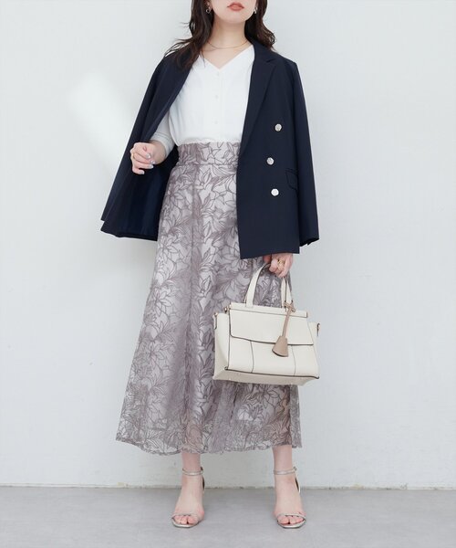 natural couture（ナチュラルクチュール）の「パール釦Vネック5分袖ブラウス（シャツ/ブラウス・レディース・ネイビー/その他1/その他2/グレイッシュベージュ/サックスブルー/オフホワイト・FREE）」の12枚目の写真