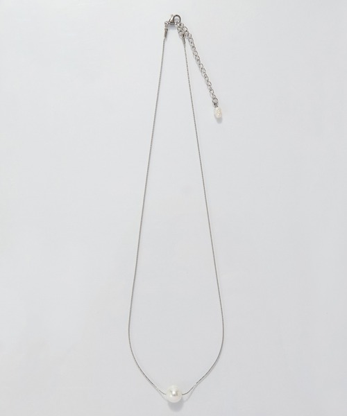 Phoebe（フィービィー）の「【金属アレルギー対応】ワントップパールネックレス/全長:42cm+5cm/サージカルステンレス（ネックレス・レディース・イエローゴールド/シルバー・FREE）」の14枚目の写真