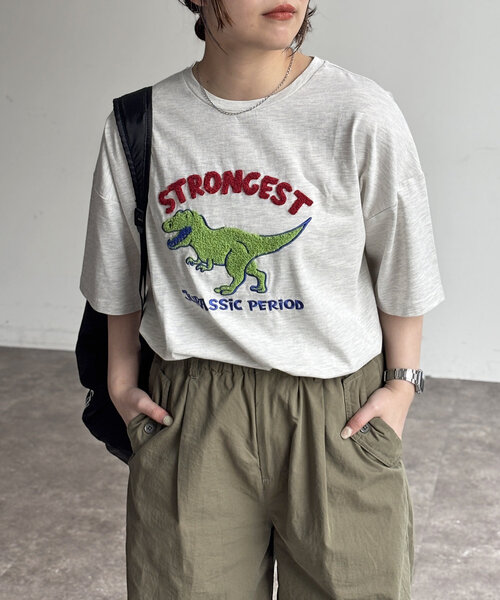 CPCM（シーピーシーエム）の「サガラ刺繍T（Tシャツ/カットソー・レディース・ホワイト/ホワイト系その他/ネイビー/チャコールグレー/ホワイト系その他2/ブラック・FREE）」の4枚目の写真