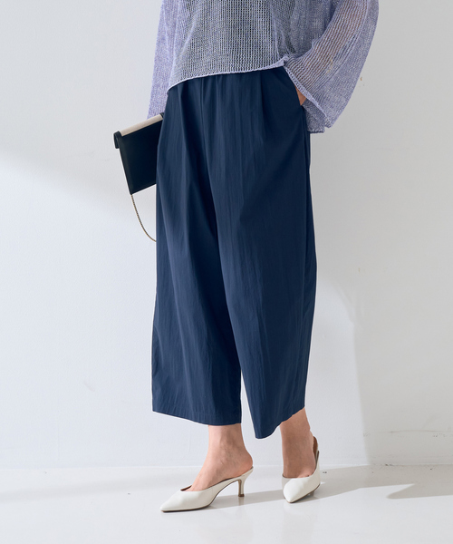 Rouge vif（ルージュヴィフ）の「【ロングセラー】NEW イージー ワイドパンツ（その他パンツ・レディース・オフホワイト/ネイビー/ブラック・36/38/40）」の2枚目の写真