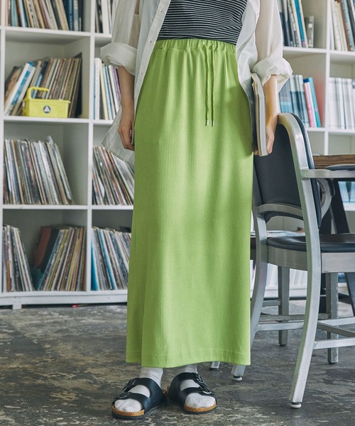 MONO-MART LADY'S(モノマートレディース)の「カットリブ Iライン ロングスカート(スカート・レディース・グリーン/ネイビー/ブラック/杢グレー・S/M)」の4枚目の写真