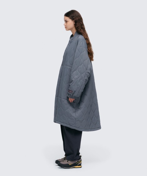 WILD THINGS(ワイルドシングス)の「キルティング モンスターパーカー│QUILTING MONSTER PARKA(ミリタリージャケット・レディース・オフホワイト/ブルーグレー/ブラック・M/S)」の11枚目の写真