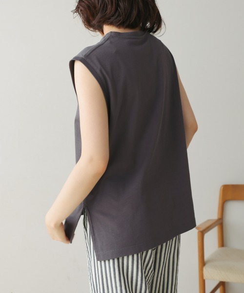 Bou Jeloud(ブージュルード)の「スモール箔ロゴTシャツ(Tシャツ/カットソー・レディース・グレー/ベージュ/オフホワイト・FREE)」の21枚目の写真