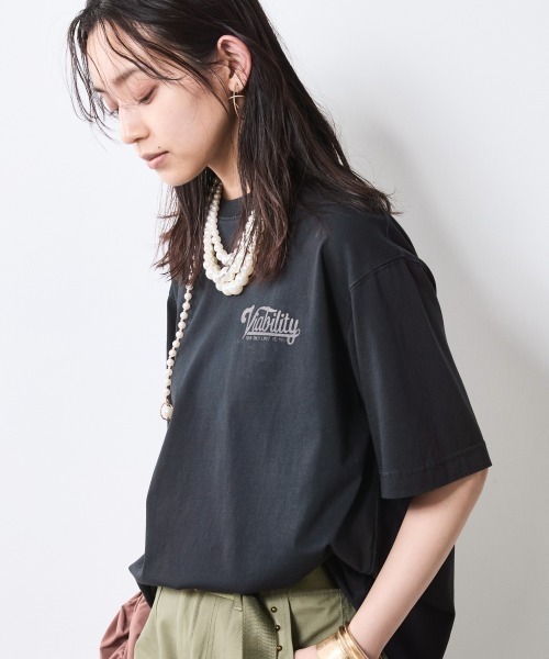 CHIC STYLE(シックスタイル)の「後チャーム付3連パール調ネックレス(長め設計) シックスタイル(ネックレス・レディース・アイボリー系・FREE)」の5枚目の写真