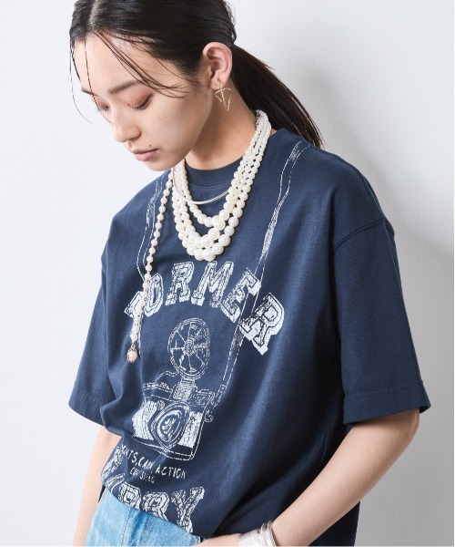 CHIC STYLE(シックスタイル)の「後チャーム付3連パール調ネックレス(長め設計) シックスタイル(ネックレス・レディース・アイボリー系・FREE)」の3枚目の写真
