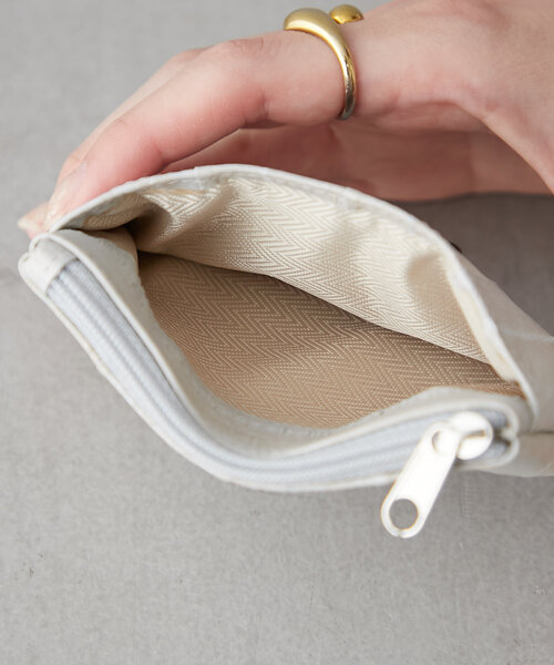 BIRTHDAY BAR（バースデイバー）の「バターカードホルダー（キーケース/キーアクセサリー・レディース・キャメル/ライトグレー/グリーン/レッド/ネイビー・0）」の9枚目の写真