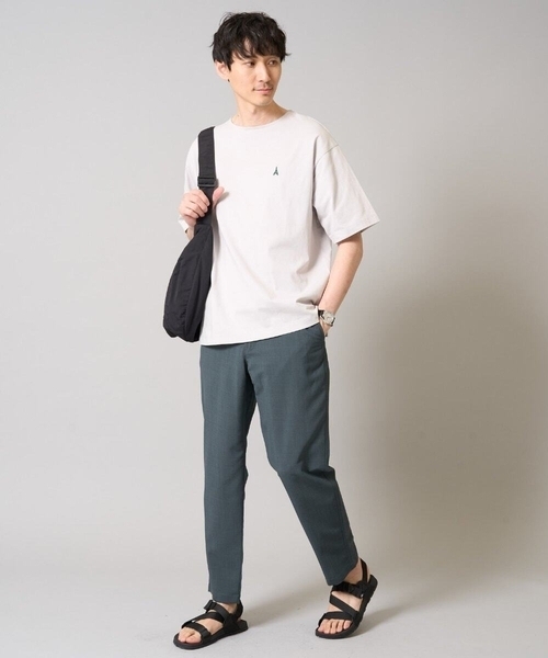 a.v.v（アーヴェヴェ）の「【撥水/ユニセックス】ショルダーバッグ（ショルダーバッグ・メンズ・ブラック/ライトグレー・46）」の11枚目の写真