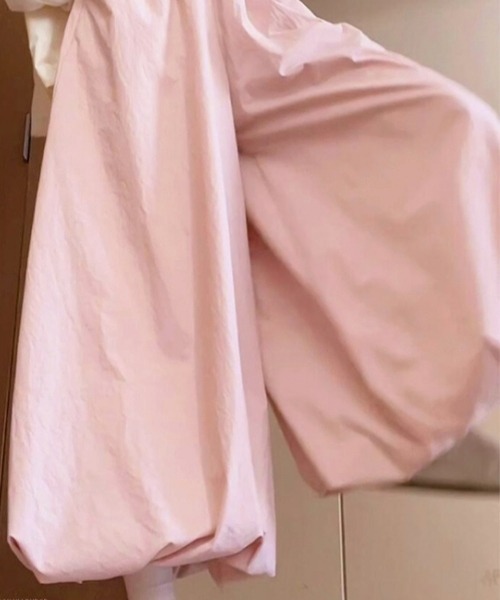 gossip!ロサンゼルス(ゴシップロサンゼルス)の「ミニマルカジュアル バルーンワイドパンツ(スウェットパンツ・レディース・ホワイト/ピンク・FREE)」の4枚目の写真