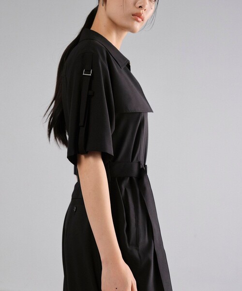 UNITED TOKYO（ユナイテッドトウキョウ）の「ハーフSLVイージージャンプスーツ｜細見え/ウォッシャブル/防シワ/抗ピリング/接触冷感/UV対策/吸汗速乾/ストレッチ/半袖（つなぎ/オールインワン・レディース・ブラック/ライトベージュ・1/2）」の19枚目の写真