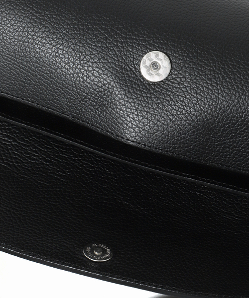 AULENTTI（オウレンティ）の「《追加》【AULENTTI/オウレンティ】ツツガタBAG ST-SS23-Y02MOD-DO（ショルダーバッグ・レディース・ブラック/ブラウン・FREE）」の9枚目の写真