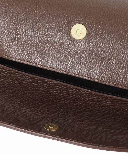 AULENTTI（オウレンティ）の「《追加》【AULENTTI/オウレンティ】ツツガタBAG ST-SS23-Y02MOD-DO（ショルダーバッグ・レディース・ブラック/ブラウン・FREE）」の12枚目の写真