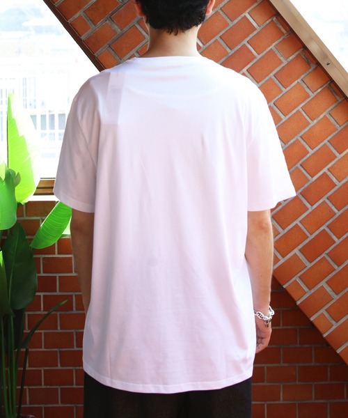 Calvin Klein(カルバン・クライン)の「Calvin Klein ロゴ半袖Tシャツ(Tシャツ/カットソー・メンズ・ブラック/ホワイト系その他/ブルー系その他/ワイン・SMALL/MEDIUM/LARGE/X-LARGE)」の11枚目の写真