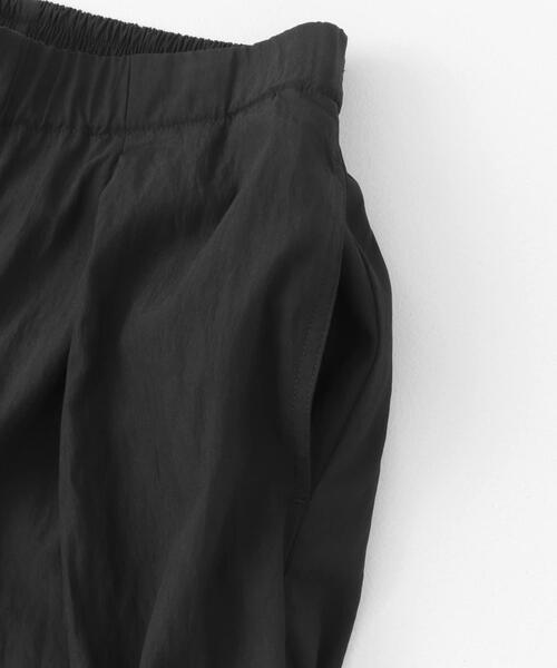 FORK&SPOON（フォークアンドスプーン）の「FORK&SPOON　レーヨンナイロンイージーパンツ（その他パンツ・レディース・ブラック/カーキ/キャメル・1/2）」の10枚目の写真