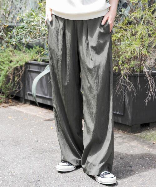 FORK&SPOON（フォークアンドスプーン）の「FORK&SPOON　レーヨンナイロンイージーパンツ（その他パンツ・レディース・ブラック/カーキ/キャメル・1/2）」の16枚目の写真