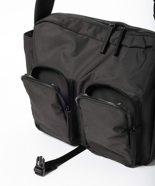 GLOBAL WORK（グローバルワーク）の「撥水スマらく/メッセンジャーバッグ/572372（メッセンジャーバッグ・メンズ・グレー/ブラック・ONE SIZE）」の10枚目の写真