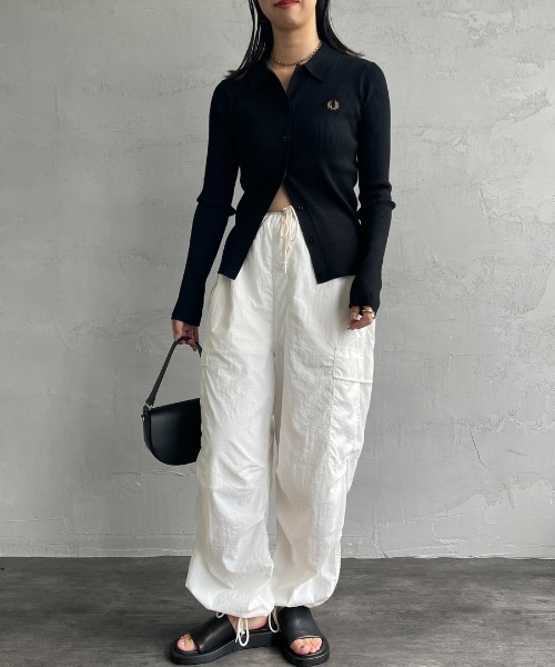 FRED PERRY（フレッドペリー）の「【VERY 1月号掲載】[FRED PERRY/フレッドペリー] 別注 ワンポイントロゴ刺繍 リブニットポロシャツ（ニット/セーター・レディース・ダークグレー/ブラック/キナリ・8/10）」の10枚目の写真