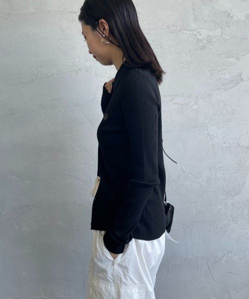 FRED PERRY（フレッドペリー）の「【VERY 1月号掲載】[FRED PERRY/フレッドペリー] 別注 ワンポイントロゴ刺繍 リブニットポロシャツ（ニット/セーター・レディース・ダークグレー/ブラック/キナリ・8/10）」の14枚目の写真