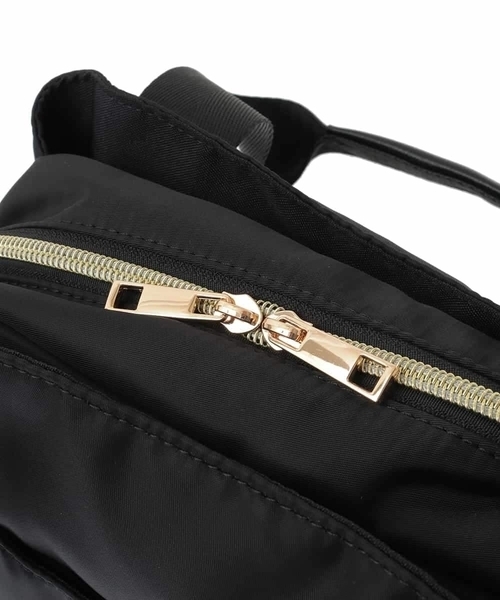 a.v.v（アーヴェヴェ）の「【2WAY】10ポケットバッグ（ショルダーバッグ・レディース・ブラック/ベージュ/ゴールド・38）」の12枚目の写真