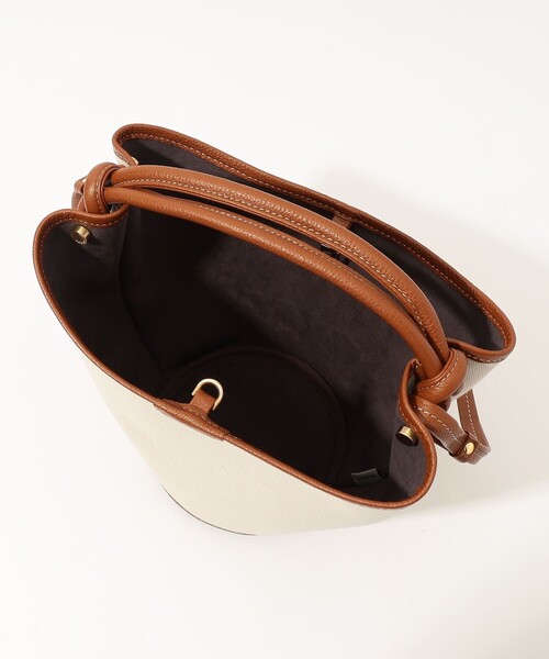 FEEL AND TASTE（フィールアンドテイスト）の「FEEL AND TASTE bar-knot bucket（ショルダーバッグ・レディース・ブラック系その他/ライトベージュ・FREE）」の11枚目の写真