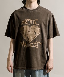CALIFORNIA OUTFITTERS（カリフォルニア アウトフィッターズ）の「7D6 ヴィンテージ風 ロックTシャツ プリントＴ ARTICMONKEYS ワイドシルエット（Tシャツ/カットソー・メンズ）」