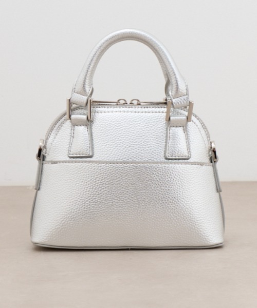 AZUL by moussy(アズールバイマウジー)の「ダブルジッパーミニバッグ(ショルダーバッグ・レディース・ブラック/グレー/シルバー/レッド・FREE)」の4枚目の写真