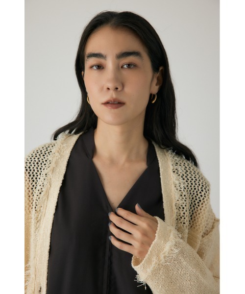 crie conforto(クリーコンフォルト)の「フリンジVネックカーディガン 秋服 / 長袖 / 羽織り(カーディガン/ボレロ・レディース・グレー/ネイビー/アイボリー・FREE)」の17枚目の写真