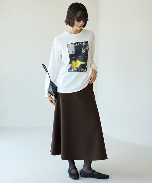 UNFILO(アンフィーロ)の「コットンスムース グラフィック ロンT(Tシャツ/カットソー・レディース・グレー系/ホワイト系/ホワイト系1/ホワイト系2/グレー系2/グレー系1・X-LARGE)」の10枚目の写真