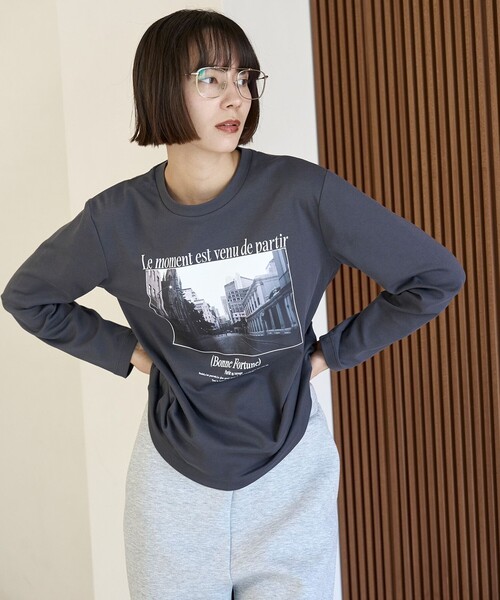 UNFILO(アンフィーロ)の「コットンスムース グラフィック ロンT(Tシャツ/カットソー・レディース・グレー系/ホワイト系/ホワイト系1/ホワイト系2/グレー系2/グレー系1・X-LARGE)」の17枚目の写真