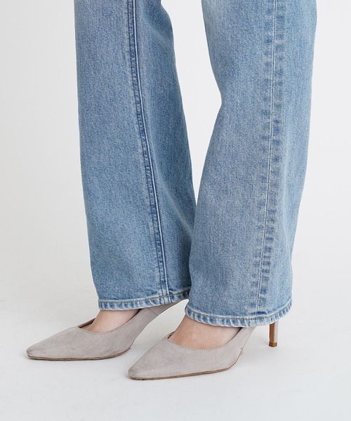 YANUK(ヤヌーク)の「ストレート "LOUISE"(デニムパンツ・レディース・サックスブルー・21inch/22inch/23inch/24inch/25inch/26inch/27inch)」の2枚目の写真