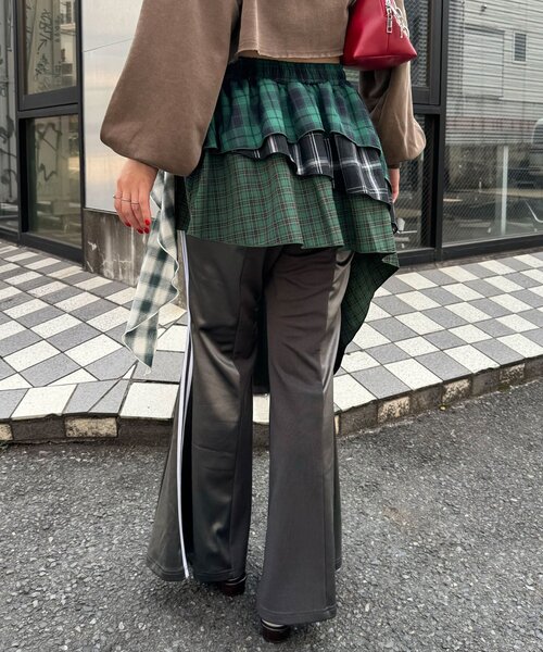 CIAOPANIC（チャオパニック）の「異素材切替トラックフレアパンツ（その他パンツ・レディース・ネイビー/レッド/グレー・SMALL/MEDIUM）」の5枚目の写真