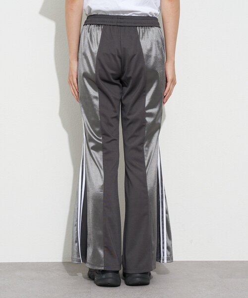 CIAOPANIC（チャオパニック）の「異素材切替トラックフレアパンツ（その他パンツ・レディース・ネイビー/レッド/グレー・SMALL/MEDIUM）」の10枚目の写真