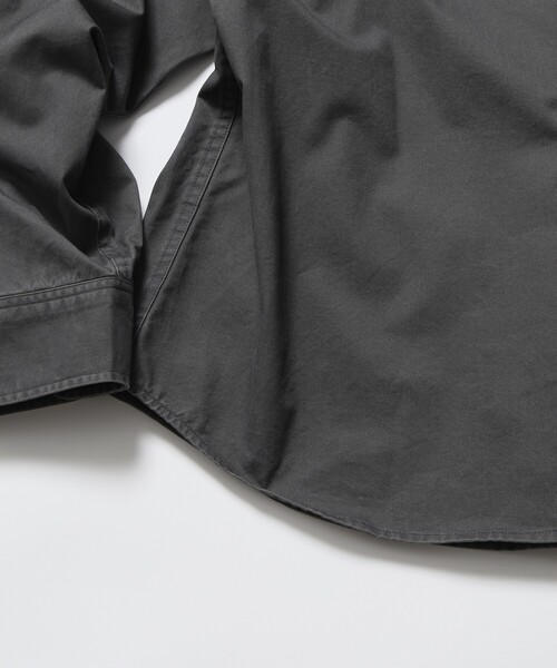 FREAK'S STORE(フリークスストア)の「限定展開 Relax Fit リラックスフィット ガーメントダイ レギュラーカラーシャツ(シャツ/ブラウス・メンズ・ブラック/オリーブ/チャコールグレー/ベージュ・LARGE/MEDIUM/SMALL)」の15枚目の写真