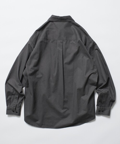 FREAK'S STORE(フリークスストア)の「限定展開 Relax Fit リラックスフィット ガーメントダイ レギュラーカラーシャツ(シャツ/ブラウス・メンズ・ブラック/オリーブ/チャコールグレー/ベージュ・LARGE/MEDIUM/SMALL)」の16枚目の写真