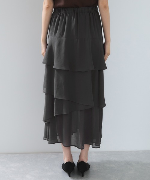VIS（ビス）の「花柄アソート楊柳ティアードスカート（スカート・レディース・チャコールグレー/ピンク系その他2/ブラウン系その他2・FREE）」の10枚目の写真