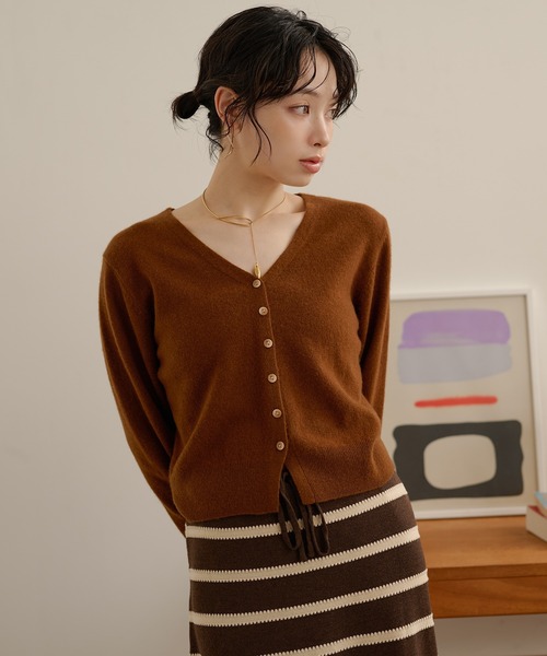 LAULEN(ローレン)の「wool v neck short knit cardigan /ウールVネックショートニットカーディガン(カーディガン/ボレロ・レディース・アイボリー/チャコールグレー/テラコッタ・FREE)」の3枚目の写真