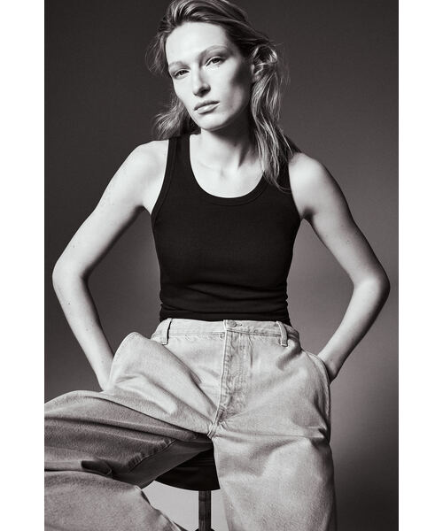 COS（コス）の「デニムバレルレッグトラウザーズ（デニムパンツ）」 - WEAR