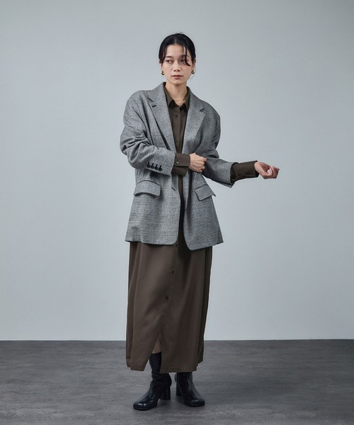 SALON adam et rope'(サロン アダム エ ロペ)の「セルロースウォッシャブルシャツワンピース(ワンピース・レディース・ベージュ系その他/チャコールグレー・FREE)」の6枚目の写真