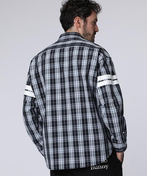 Psycho Bunny（サイコバニー）の「[WEB限定]ピーチ起毛 チェックシャツ（シャツ/ブラウス・メンズ・ネイビー/ブラック・X-LARGE/LARGE/MEDIUM）」の4枚目の写真